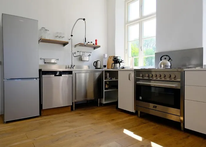 Kvh Luebeck & Priwall Fuer 19 Gaeste Im Eg Lejlighed Dassow